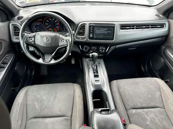 3CZRU6H19KG712947 2019 HONDA HR-V - Image 8