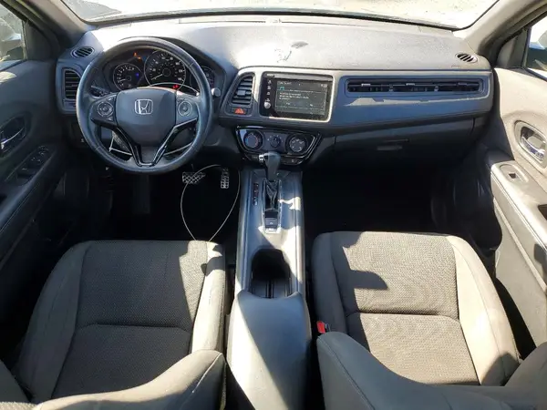 3CZRU6H19KG716920 2019 HONDA HR-V - Image 8