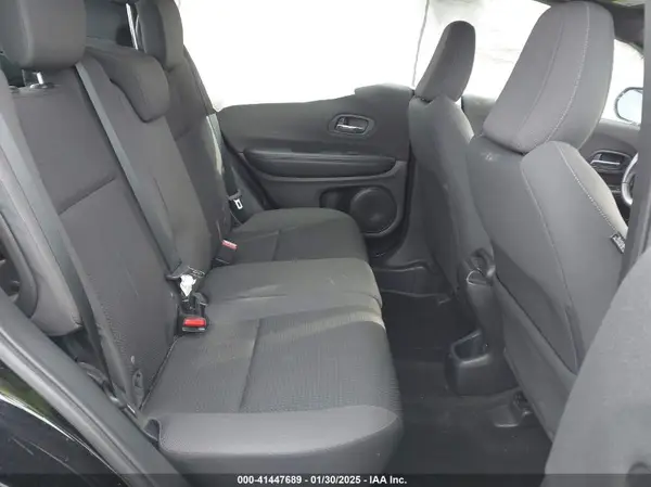 3CZRU6H19KG718344 2019 HONDA HR-V - Image 8