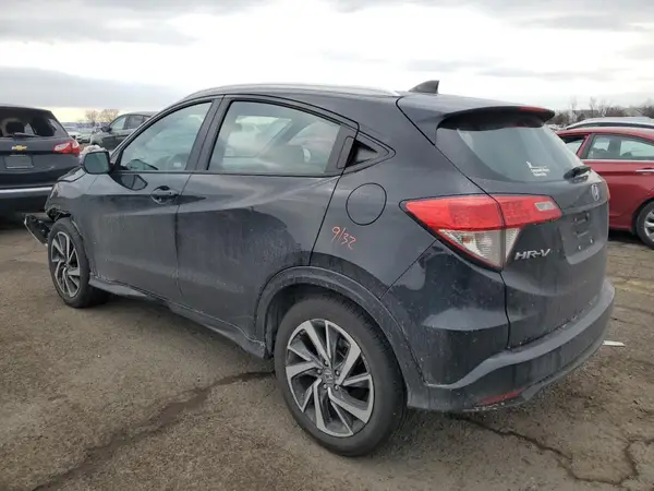 3CZRU6H19KG724953 2019 HONDA HR-V - Image 2