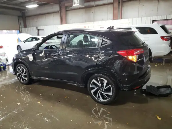 3CZRU6H19KG726816 2019 HONDA HR-V - Image 2