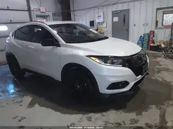 3CZRU6H19MM713553 2021 HONDA HR-V