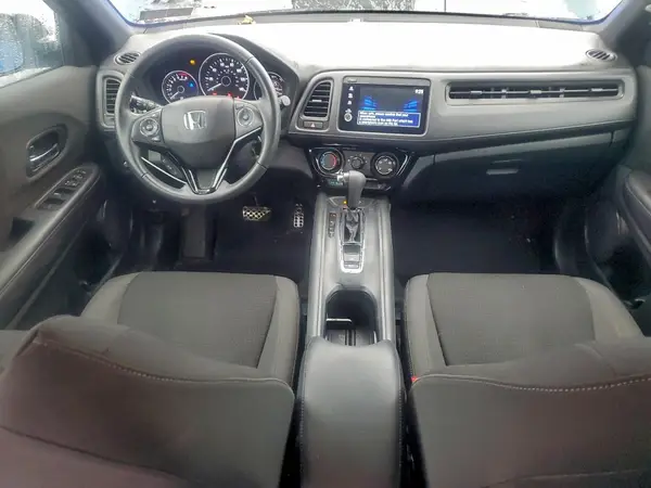 3CZRU6H19MM738369 2021 HONDA HR-V - Image 8
