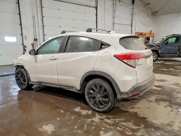 3CZRU6H19MM752921 2021 HONDA HR-V - Image 2