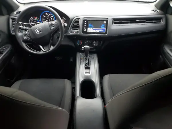 3CZRU6H19NM751060 2022 HONDA HR-V - Image 8
