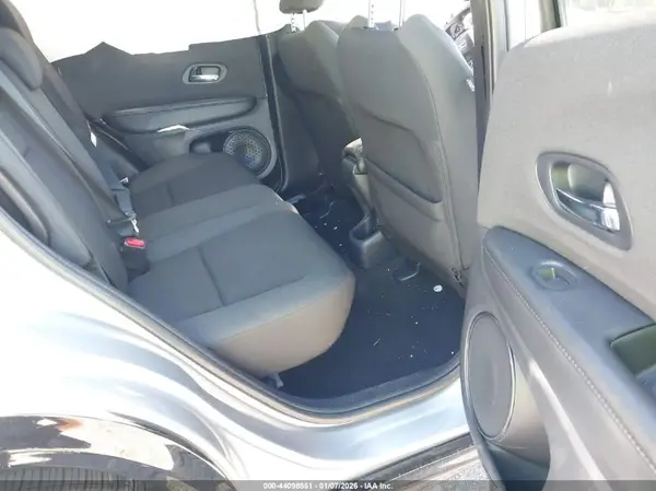 3CZRU6H1XKG707613 2019 HONDA HR-V - Image 8