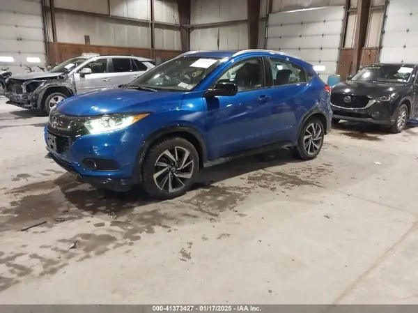 3CZRU6H1XKG709698 2019 HONDA HR-V - Image 2