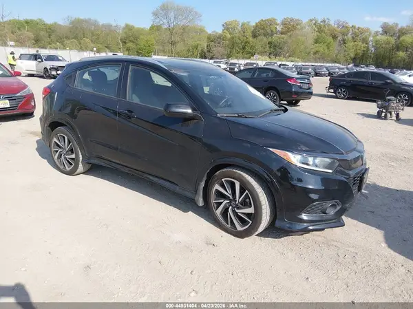 3CZRU6H1XKG733435 2019 HONDA HR-V - Image 1
