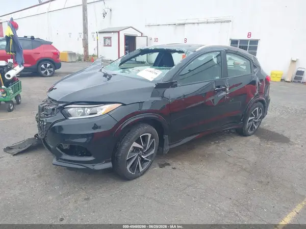 3CZRU6H1XKM717950 2019 HONDA HR-V - Image 2