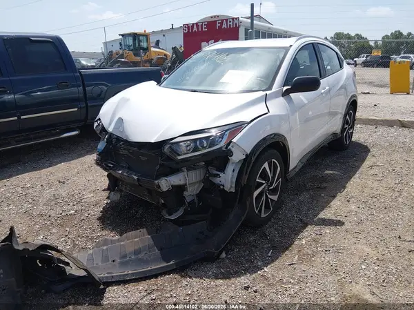3CZRU6H1XKM727328 2019 HONDA HR-V - Image 2