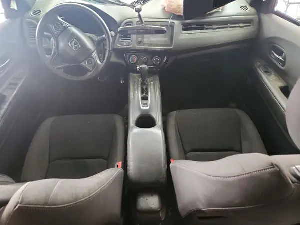 3CZRU6H1XKM741083 2019 HONDA HR-V - Image 8