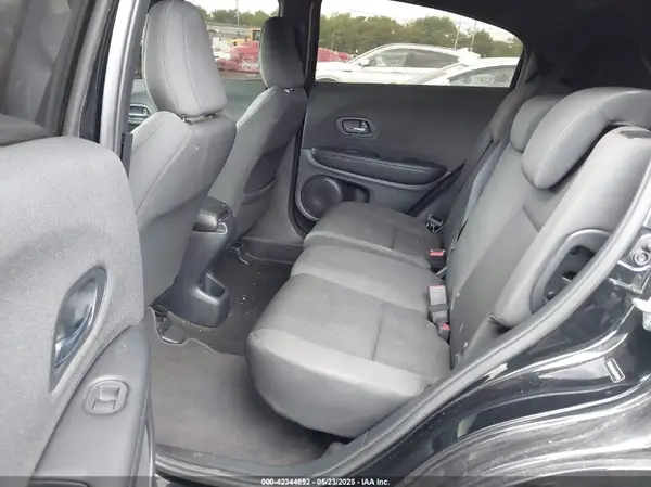 3CZRU6H1XLM731770 2020 HONDA HR-V - Image 8