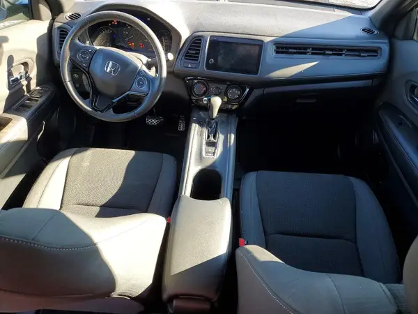3CZRU6H1XMM740972 2021 HONDA HR-V - Image 8