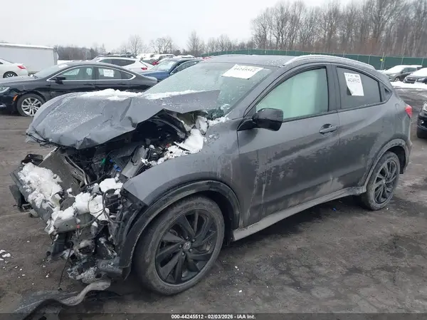 3CZRU6H1XMM742012 2021 HONDA HR-V - Image 2