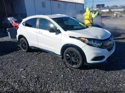3CZRU6H1XMM748943 2021 HONDA HR-V