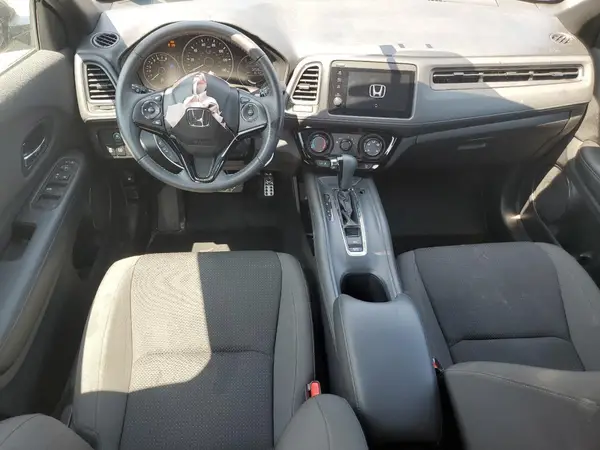 3CZRU6H1XMM752488 2021 HONDA HR-V - Image 8
