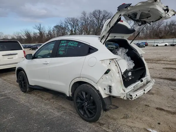 3CZRU6H1XNM704717 2022 HONDA HR-V - Image 2
