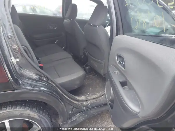 3CZRU6H21KM101840 2019 HONDA HR-V - Image 8