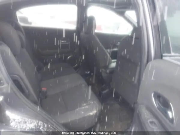 3CZRU6H21KM104477 2019 HONDA HR-V - Image 8