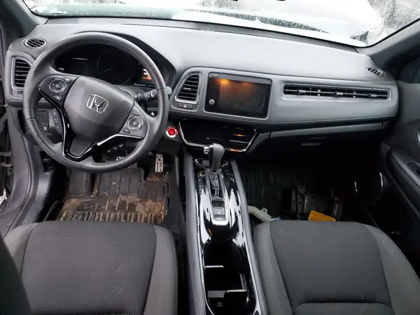 3CZRU6H21LM101743 2020 HONDA HR-V - Image 8