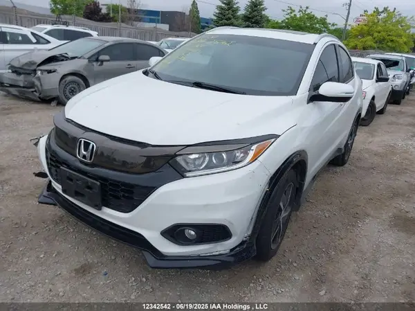 3CZRU6H22KM101460 2019 HONDA HR-V - Image 2