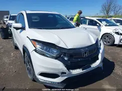 3CZRU6H22KM111275 2019 HONDA HR-V