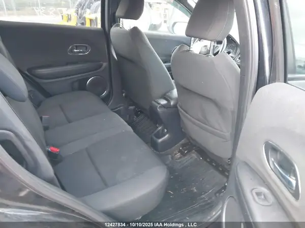 3CZRU6H24MM100958 2021 HONDA HR-V - Image 8