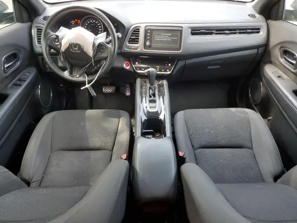 3CZRU6H26KM101915 2019 HONDA HR-V - Image 8