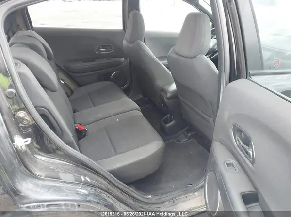 3CZRU6H27KM103530 2019 HONDA HR-V - Image 8