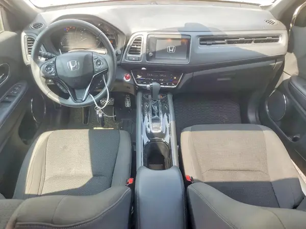 3CZRU6H27LM106459 2020 HONDA HR-V - Image 8