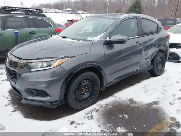 3CZRU6H27MM103529 2021 HONDA HR-V - Image 2