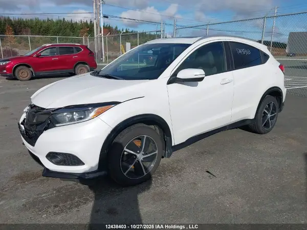 3CZRU6H28KM105609 2019 HONDA HR-V - Image 2