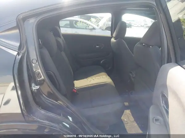 3CZRU6H29KM108860 2019 HONDA HR-V - Image 8