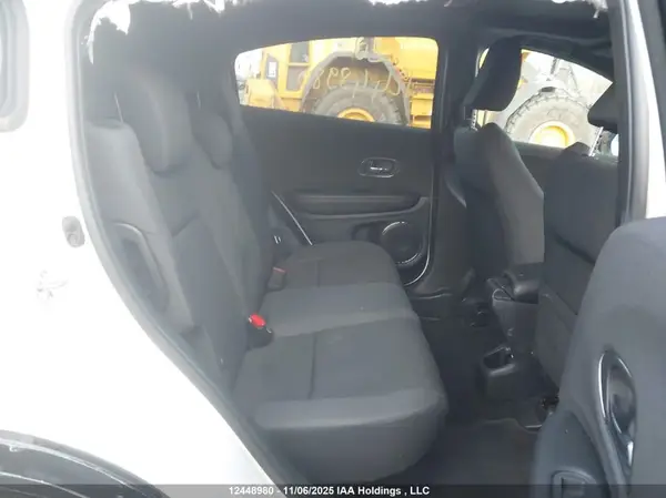 3CZRU6H29LM101473 2020 HONDA HR-V - Image 8
