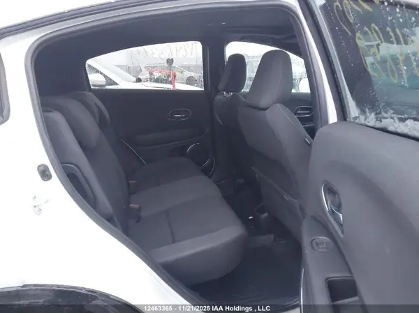 3CZRU6H29NM104859 2022 HONDA HR-V - Image 8