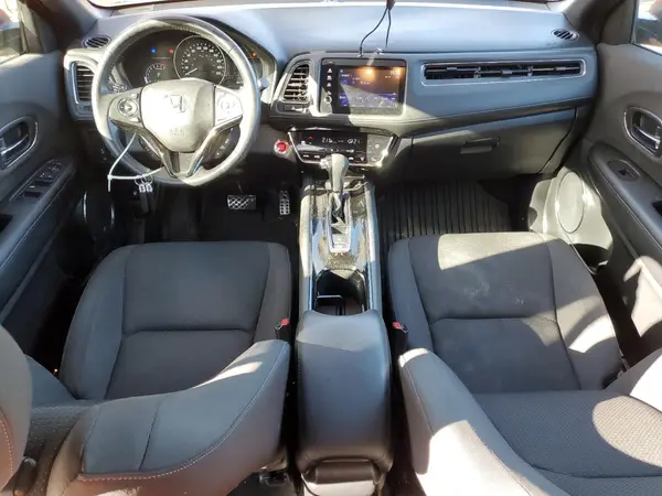 3CZRU6H2XKM101402 2019 HONDA HR-V - Image 8