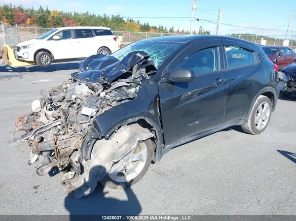 3CZRU6H30GM110321 2016 HONDA HR-V - Image 2
