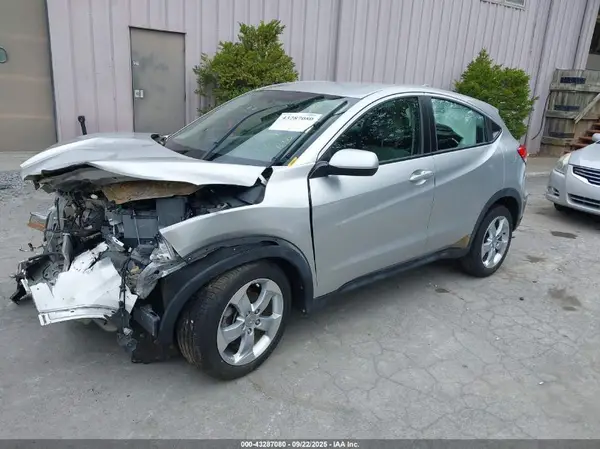 3CZRU6H30GM717805 2016 HONDA HR-V - Image 2