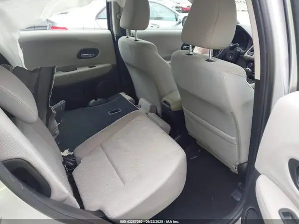 3CZRU6H30GM717805 2016 HONDA HR-V - Image 8