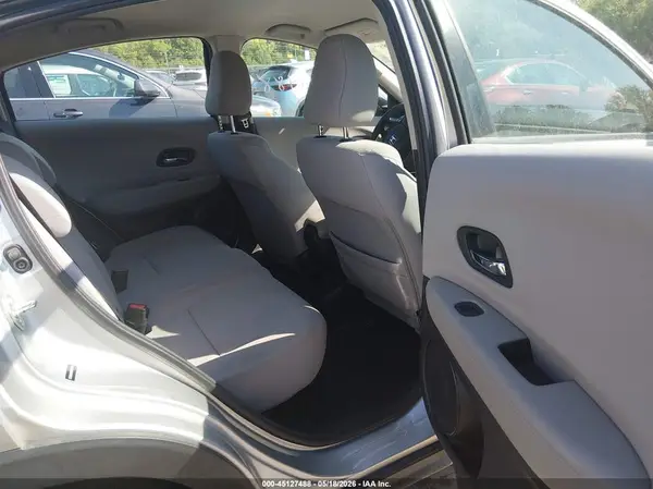 3CZRU6H30GM738556 2016 HONDA HR-V - Image 8