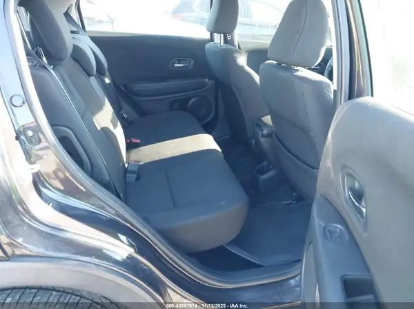 3CZRU6H30GM747760 2016 HONDA HR-V - Image 8