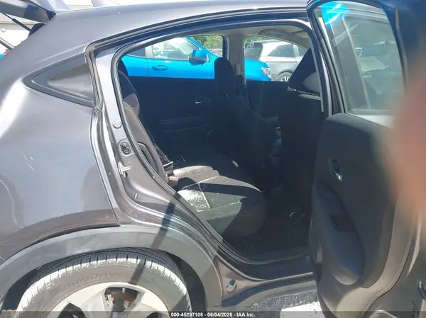 3CZRU6H30GM759715 2016 HONDA HR-V - Image 8