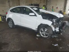 3CZRU6H30GM759780 2016 HONDA HR-V