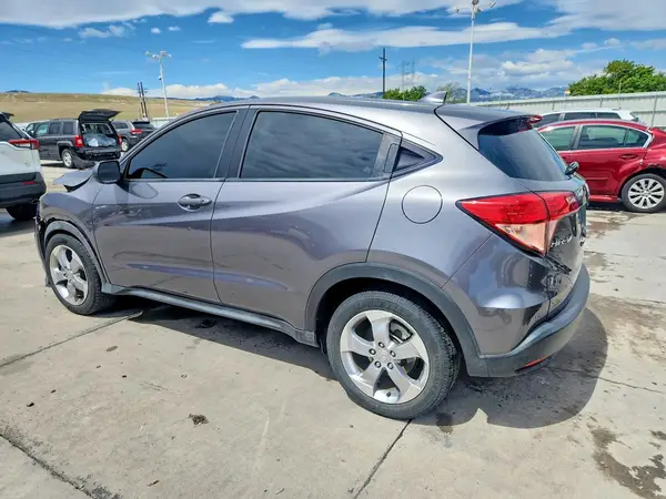 3CZRU6H30HG703127 2017 HONDA HR-V - Image 2