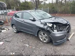 3CZRU6H30HG703550 2017 HONDA HR-V