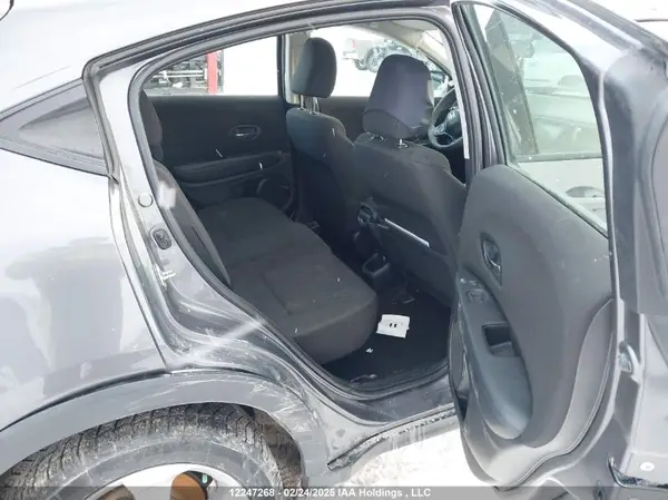 3CZRU6H30HM100695 2017 HONDA HR-V - Image 8