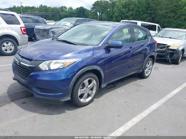 3CZRU6H30HM700682 2017 HONDA HR-V - Image 2