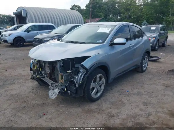 3CZRU6H30HM703579 2017 HONDA HR-V - Image 2