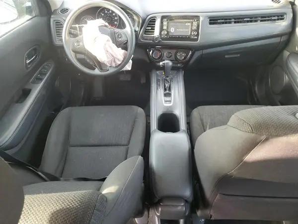 3CZRU6H30HM712329 2017 HONDA HR-V - Image 8