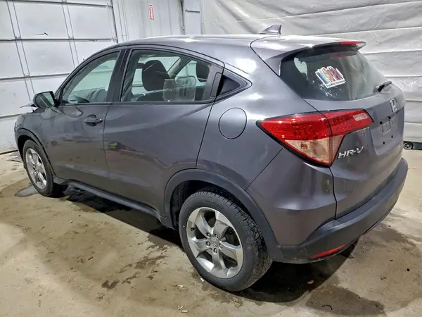 3CZRU6H30HM717711 2017 HONDA HR-V - Image 2